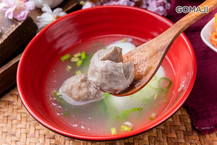 貢丸蛋包湯