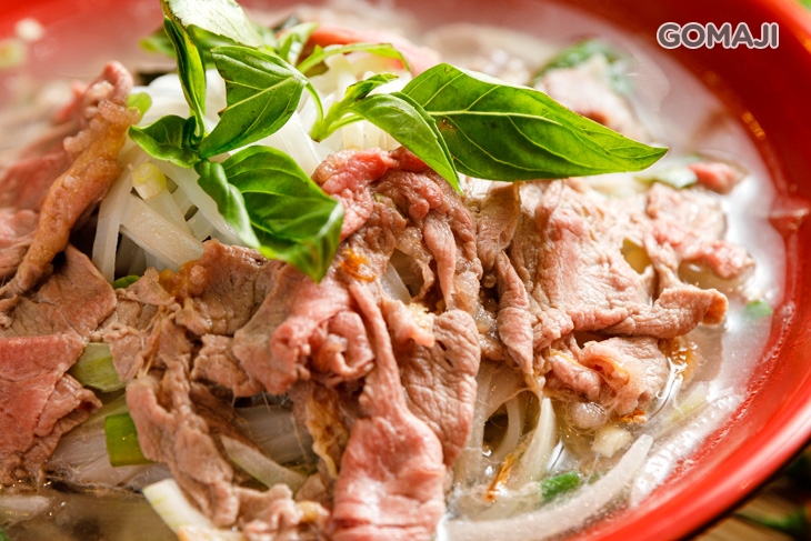 牛肉河粉