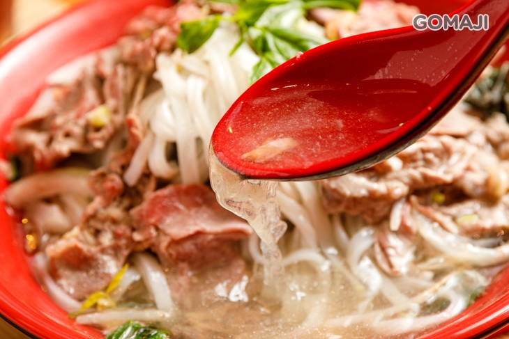 牛肉河粉