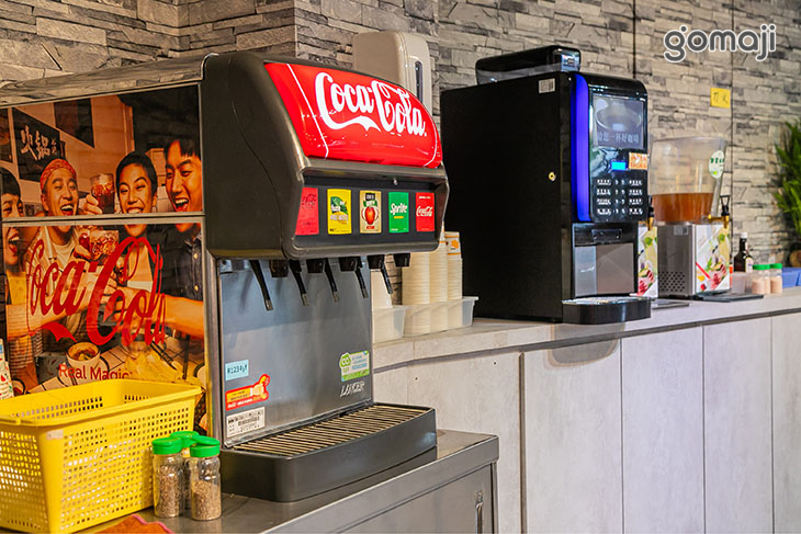 內用可享吐司、冰品、飲料、湯品無限供應