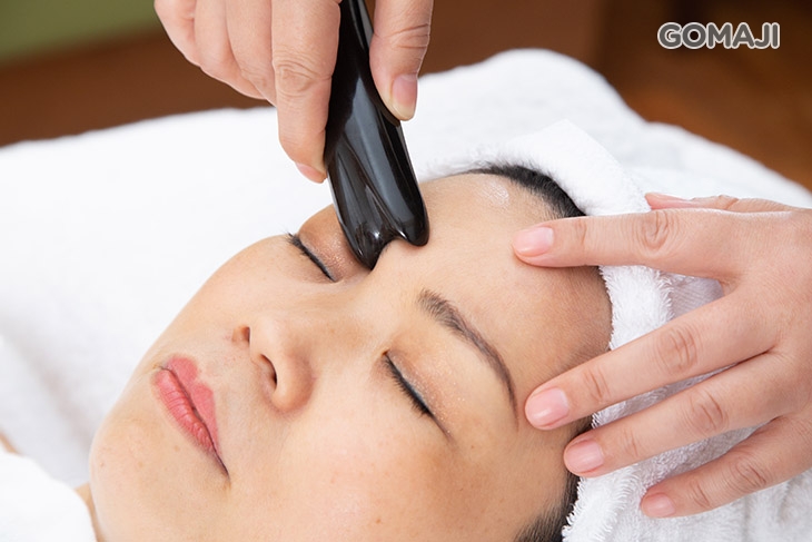 臉部鬆筋舒刮順氣循環