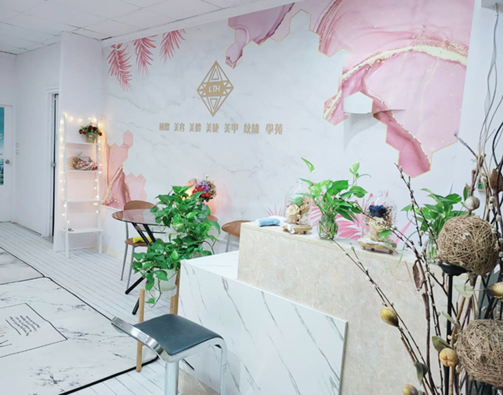 Jenny 珍妮美甲美睫