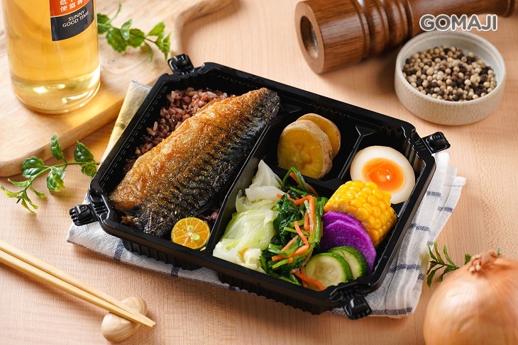 薄鹽鯖魚 