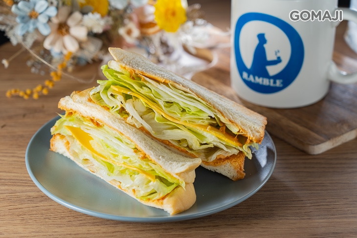 花生蔬菜起司三明治