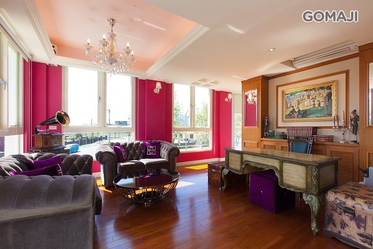 二樓&三樓大廳 / 陽台