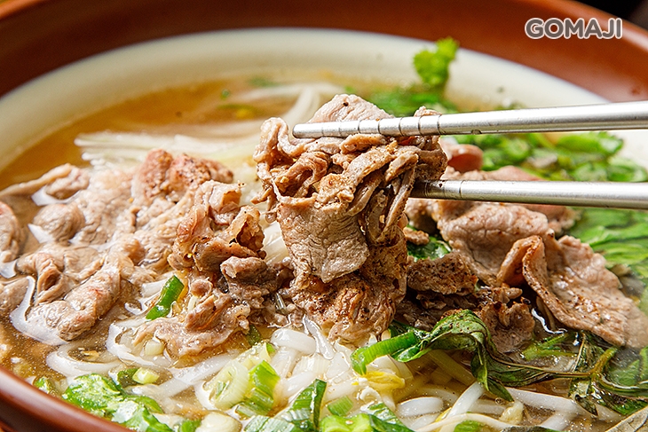 招牌生牛肉湯河粉