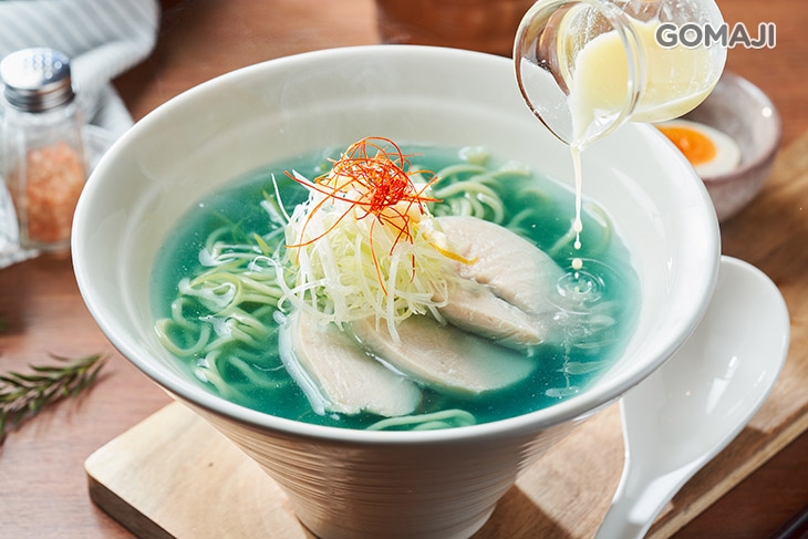 紫寶石鹽味拉麵