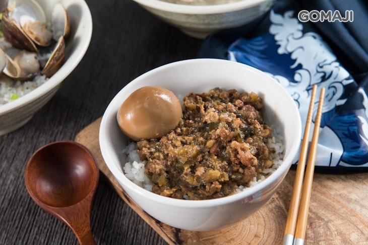 瓜仔肉飯＋茶香蛋 