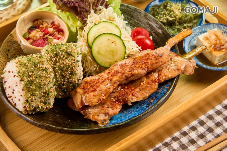 川味香辣無骨雞腿肉