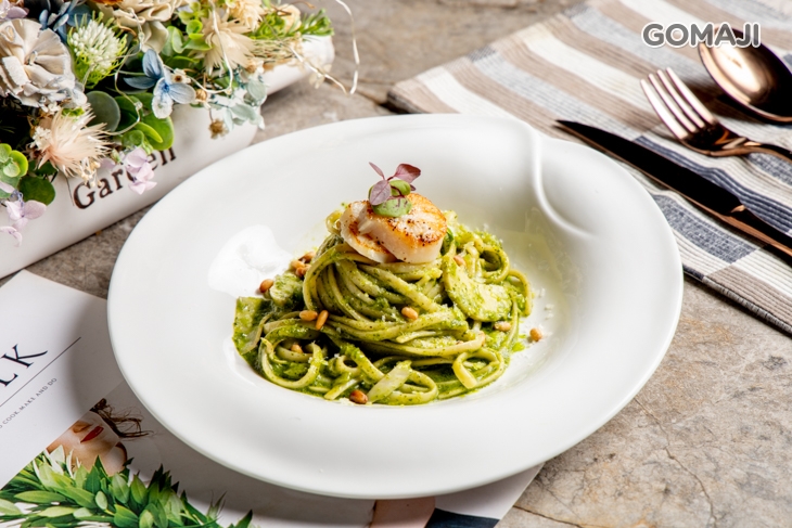 香煎干貝青醬義大利麵