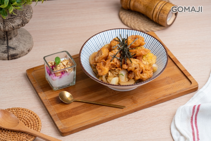 日式唐揚雞丼飯