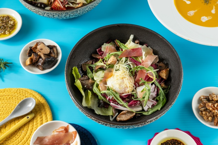風乾火腿野菇溫泉蛋沙拉