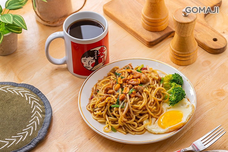 宮保雞丁鐵板麵套餐