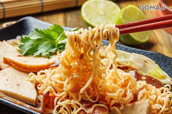 泰式海鮮乾拌MAMA麵