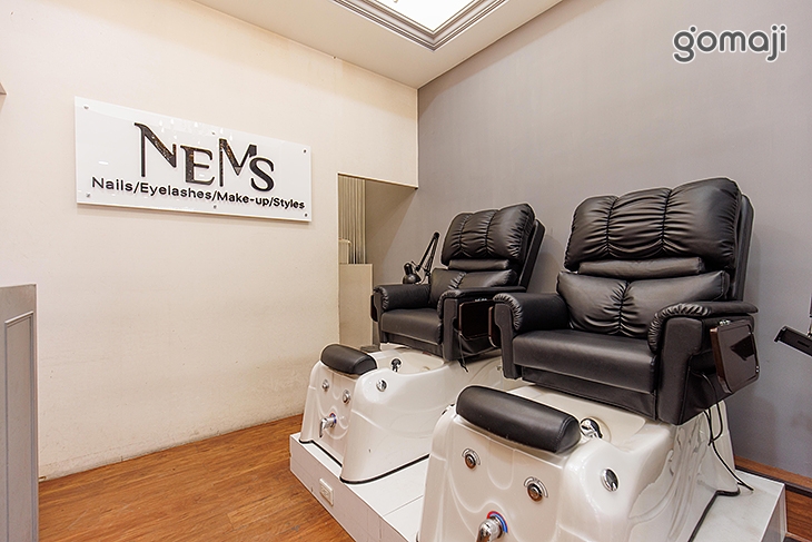 NEMS 日式美甲美睫眉藝概念館(新北永和店)