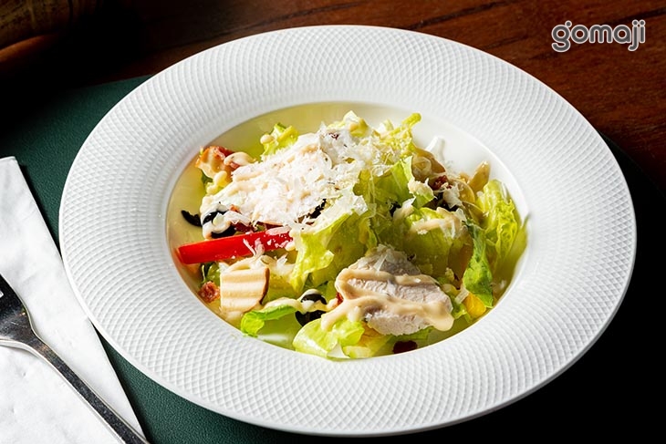 巧爐培根凱薩沙拉