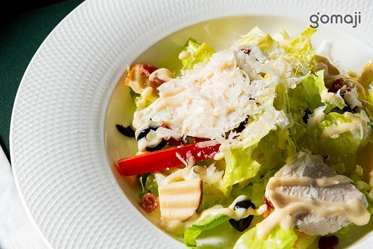 巧爐培根凱薩沙拉