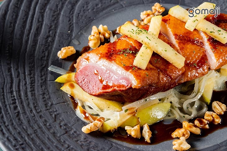 燻鴨胸佐蘋果陳醋汁