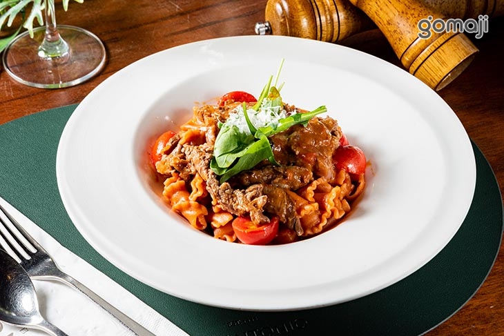 拿坡里煙花醬牛肉番茄啾咪麵