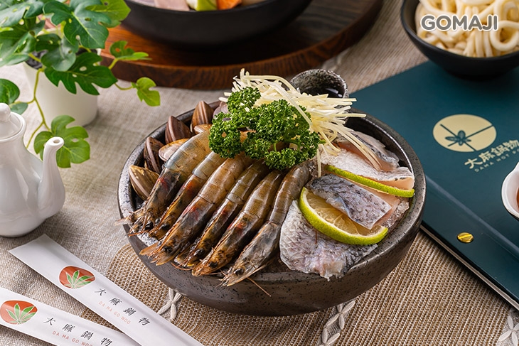 海鮮三拼(蛤蠣+鮮蝦+鱸魚) 