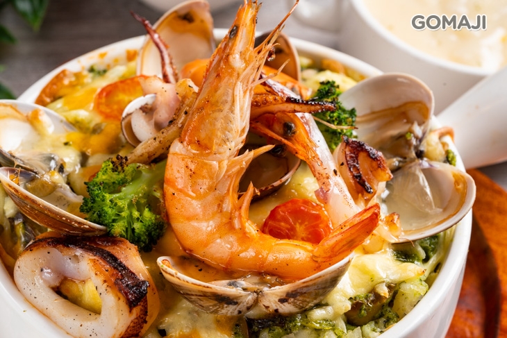 焗烤奶油海鮮飯