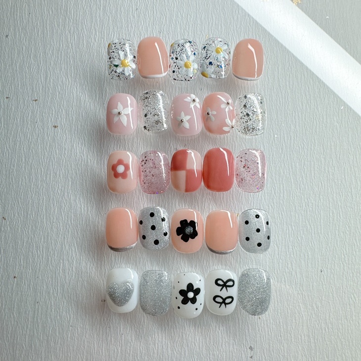 好耐看~手部時尚雜誌造型款32款選1(可換色)