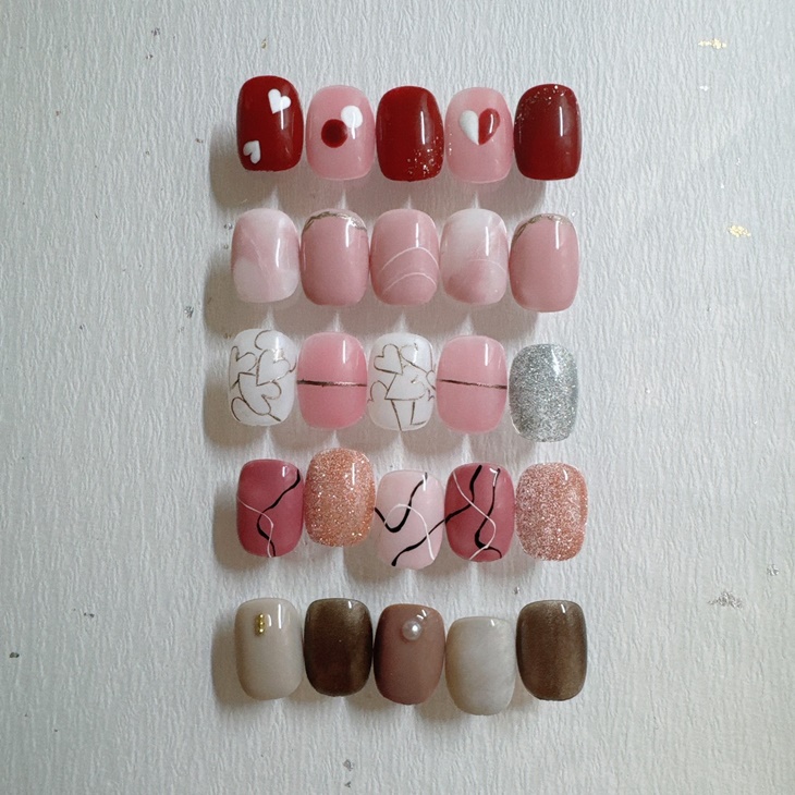 好耐看~手部時尚雜誌造型款32款選1(可換色)