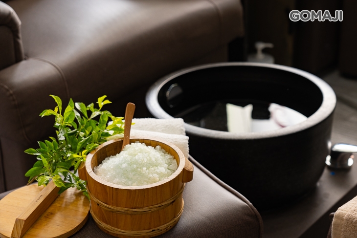 中艾堂足體養生會館