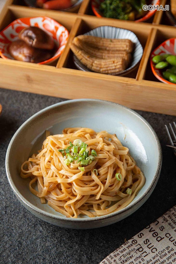 滷味九宮格套餐+拌麵