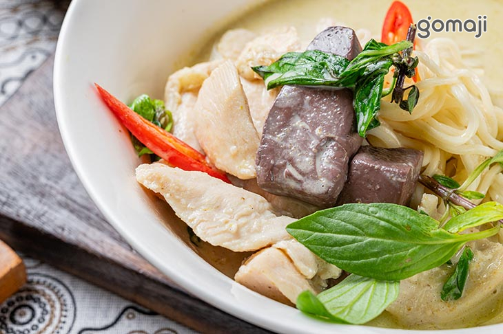 綠咖哩湯麵(雞)