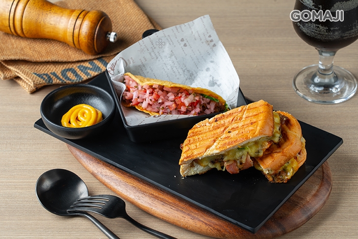 MOJO烤豬/經典TACO