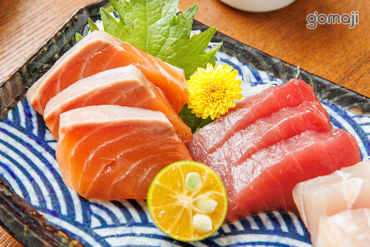 綜合生魚片10片