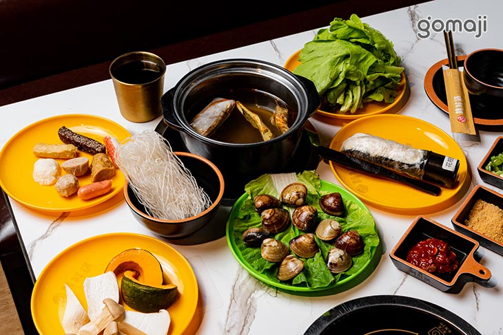 泰式酸辣＋蛤蜊＋各式火鍋料