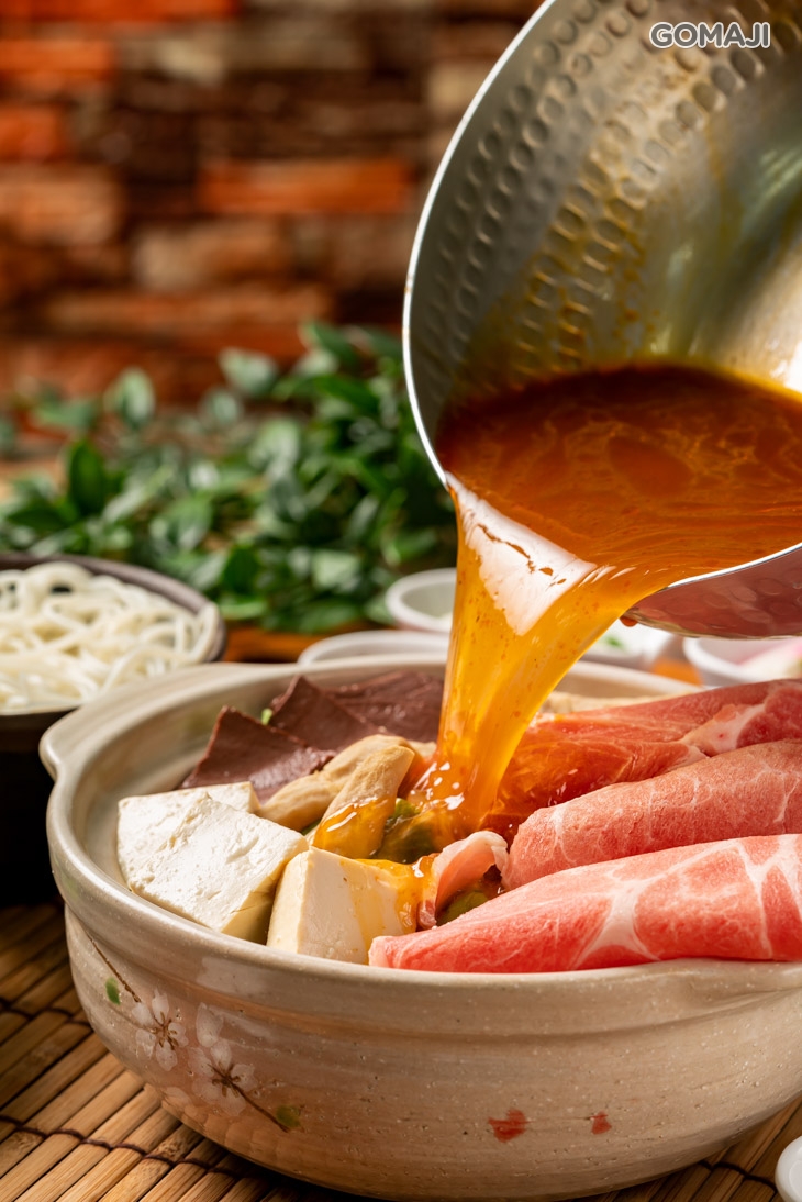 麻辣豬肉加腸