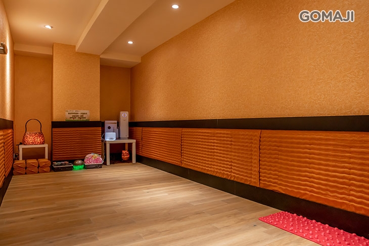 甄品汗蒸幕spa館 