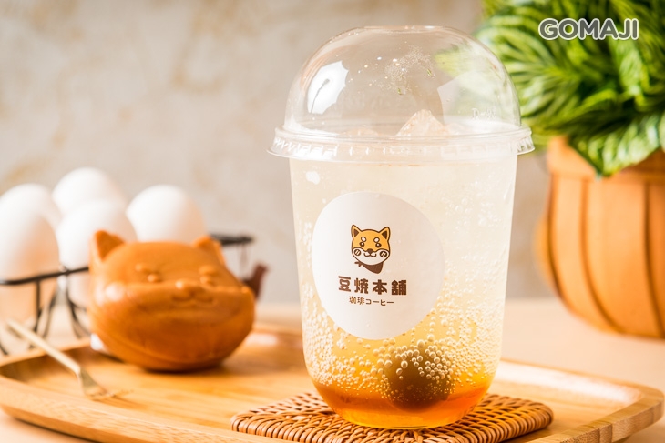 黃金脆梅氣泡飲