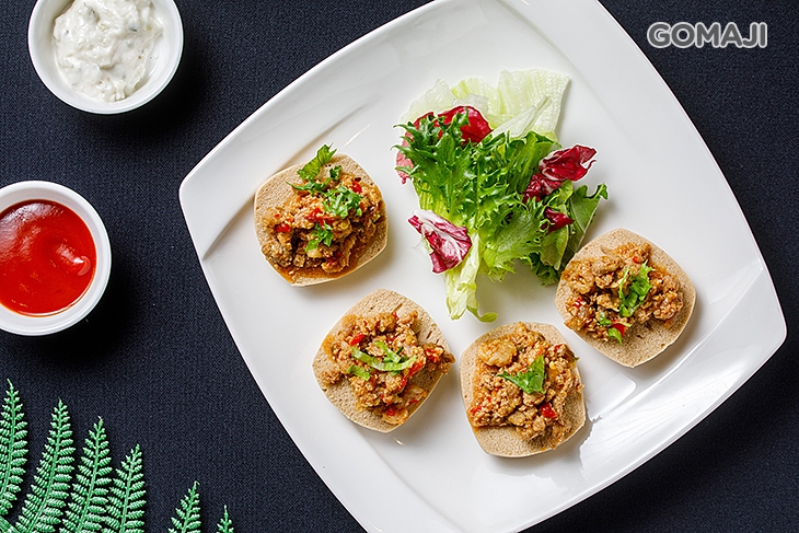 泰式打拋豬&爐烤奶油黑糖饅頭)