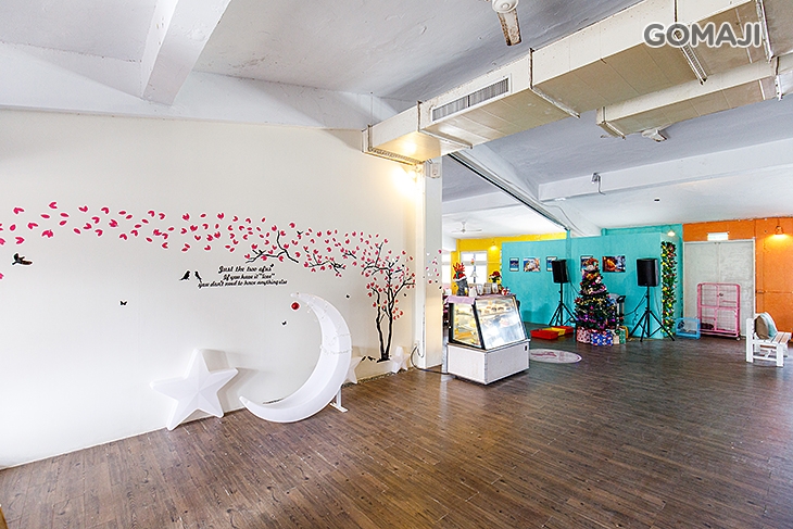 伊莉莎海灘咖啡館