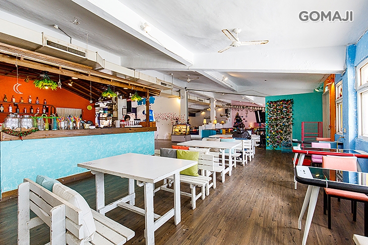 伊莉莎海灘咖啡館