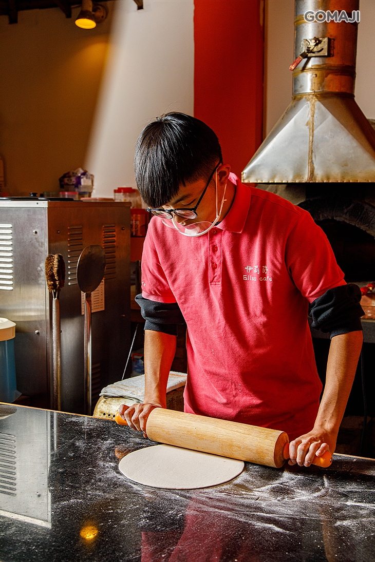 伊莉莎海灘咖啡館