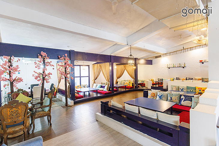 伊莉莎海灘咖啡館