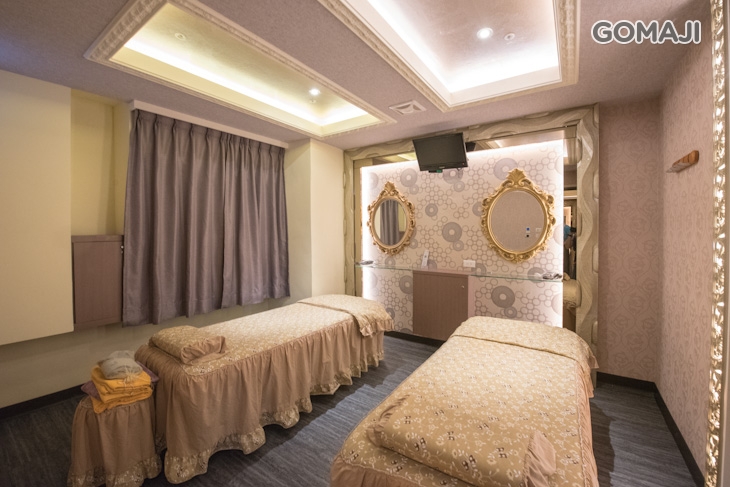 嘉年華美容足體館