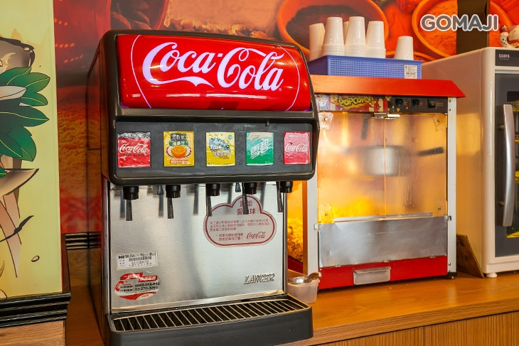 飲料、冰淇淋無限暢飲