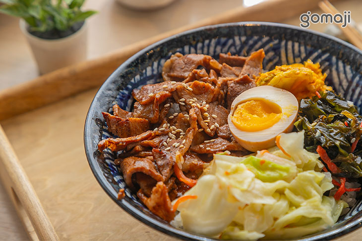 招牌燒豚丼