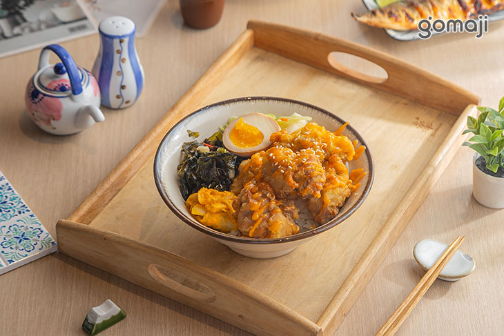 黃金唐揚雞丼