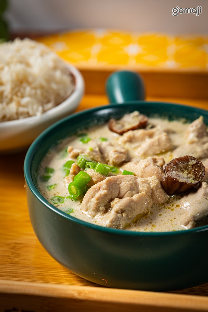 野菜綠咖哩雞飯