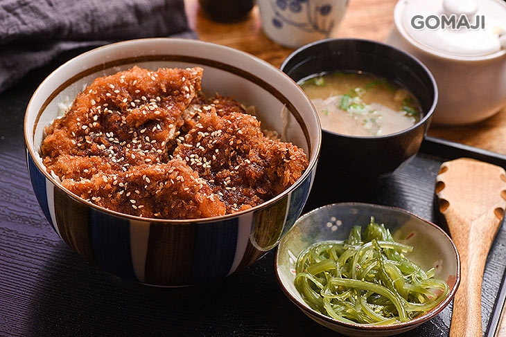 會津風雞排丼