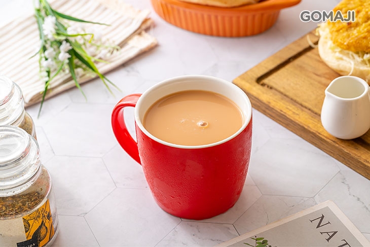 奶茶  