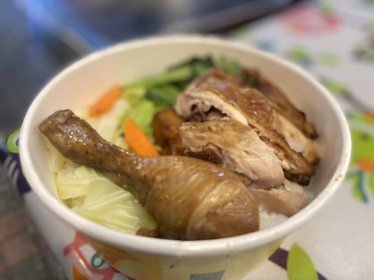  雞腿便當