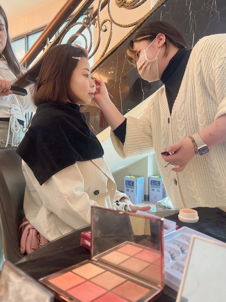  C.搞定所有PARTY妝扮~客製化時尚妝髮造型專案 